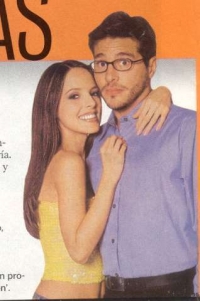 Одинокая и доступная